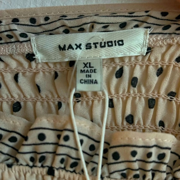 Polka dots peplum top - Picture 2 of 3